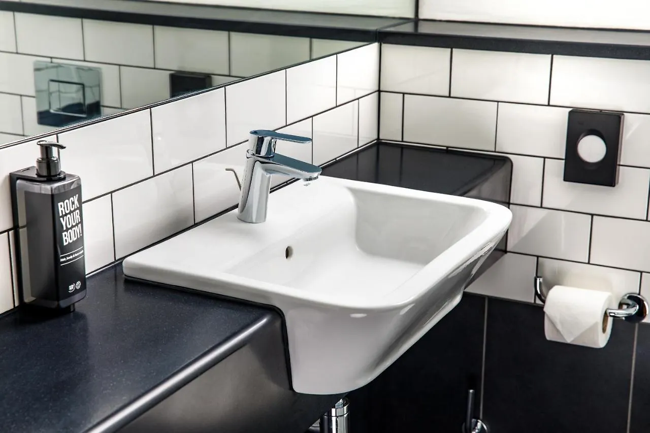Ibis Wakefield East-Castleford Hotel